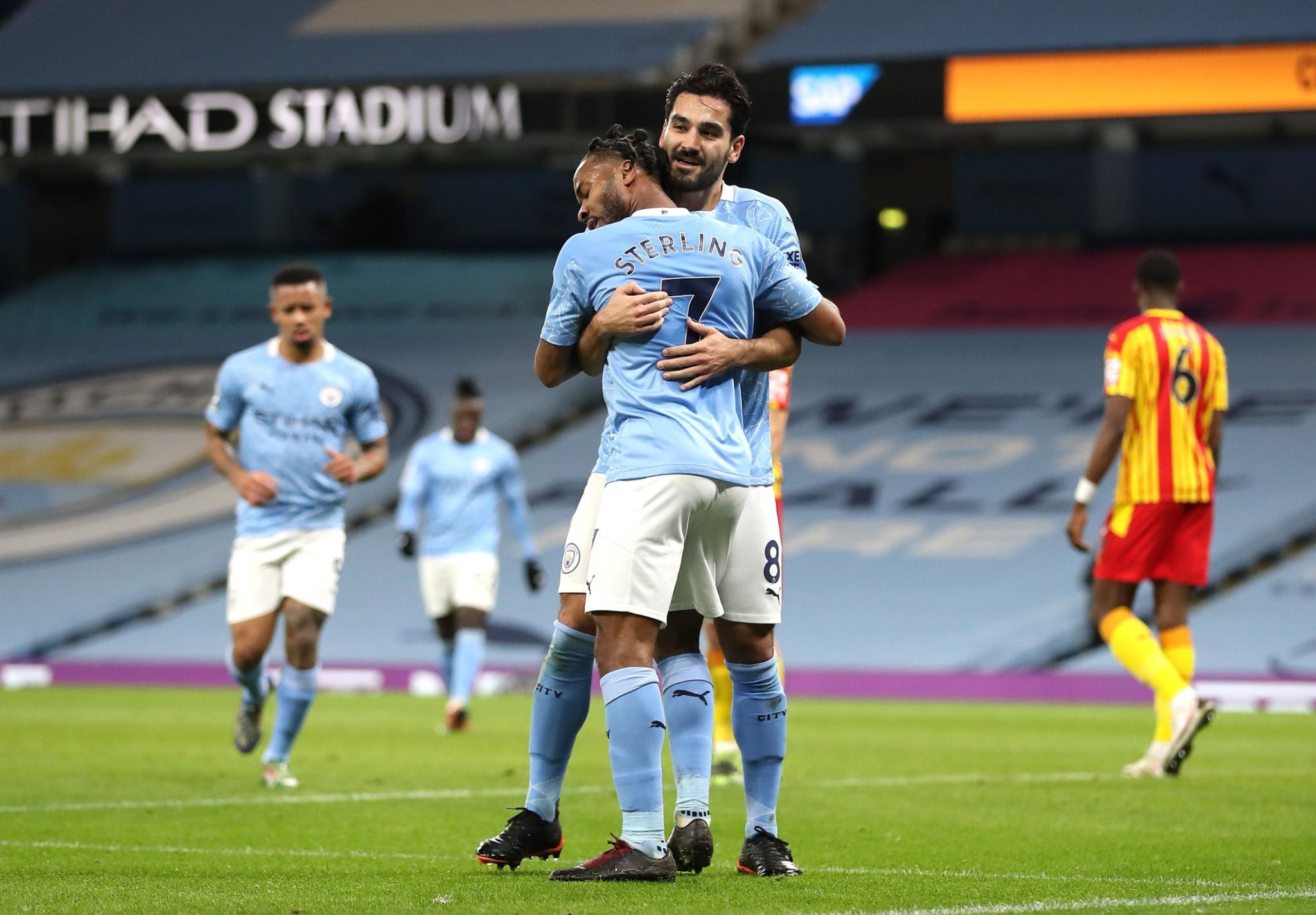 孙颖莎北京买房了吗？前国手回应，孙颖莎一年收入有多少呢？.